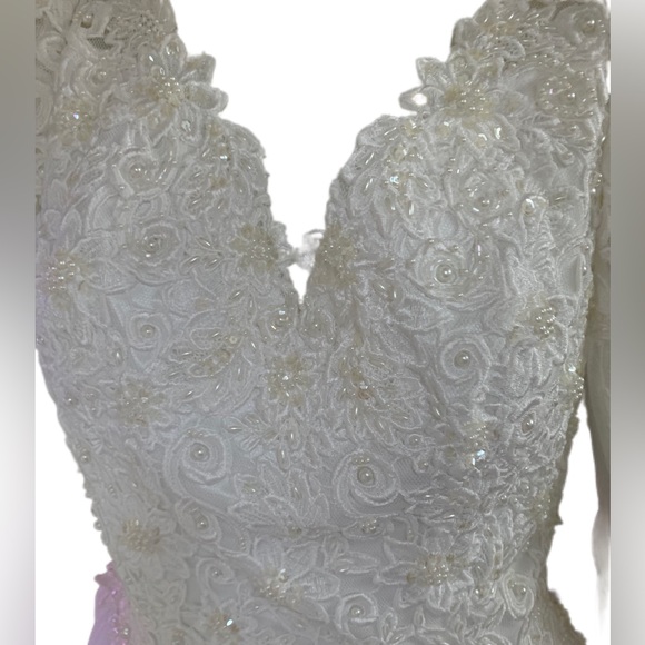 Pre loved 🥰 Morilee Vintage, minimal Raw Silk Wedding Dress. - Picture 8 of 15